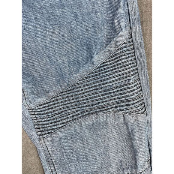 Moto Biker Jeans Mens 44‎ BluebLight Wash Straight Leg Distressed Stitch Detail - Picture 2 of 11